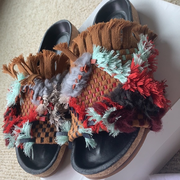 Chloe Shoes - Chloe Kerenn Pattern Sandals